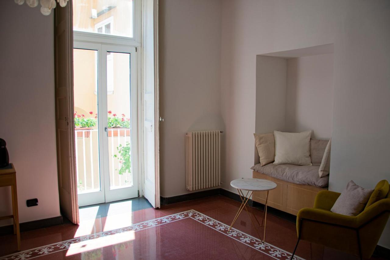 Vesevo Rooms Napoli Exterior foto