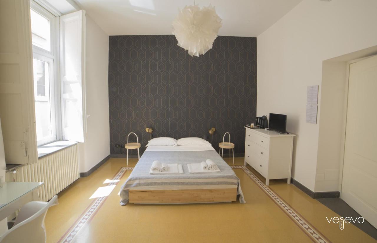 Vesevo Rooms Napoli Exterior foto